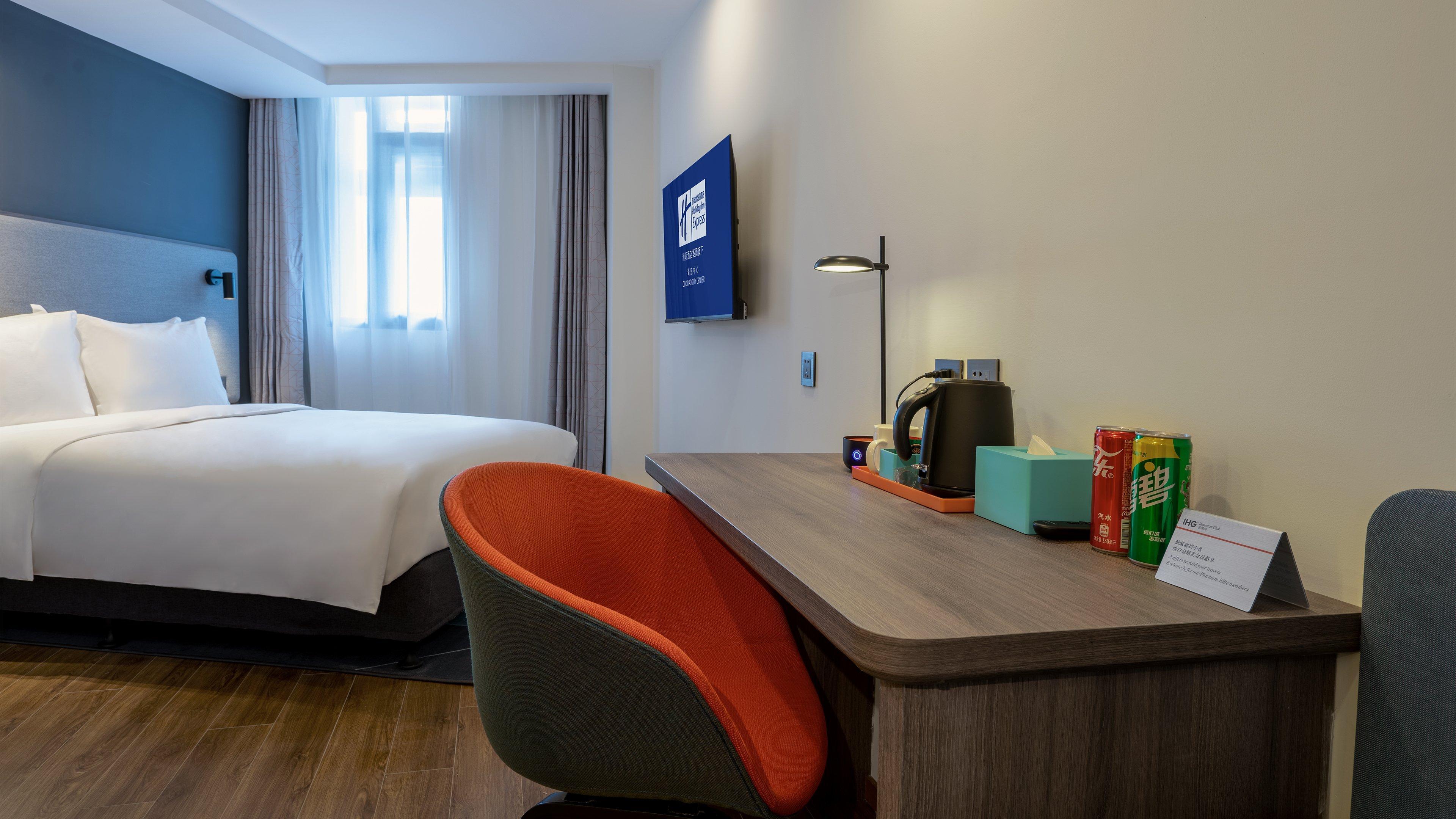 Holiday Inn Express Qingdao City Center By Ihg Exteriör bild