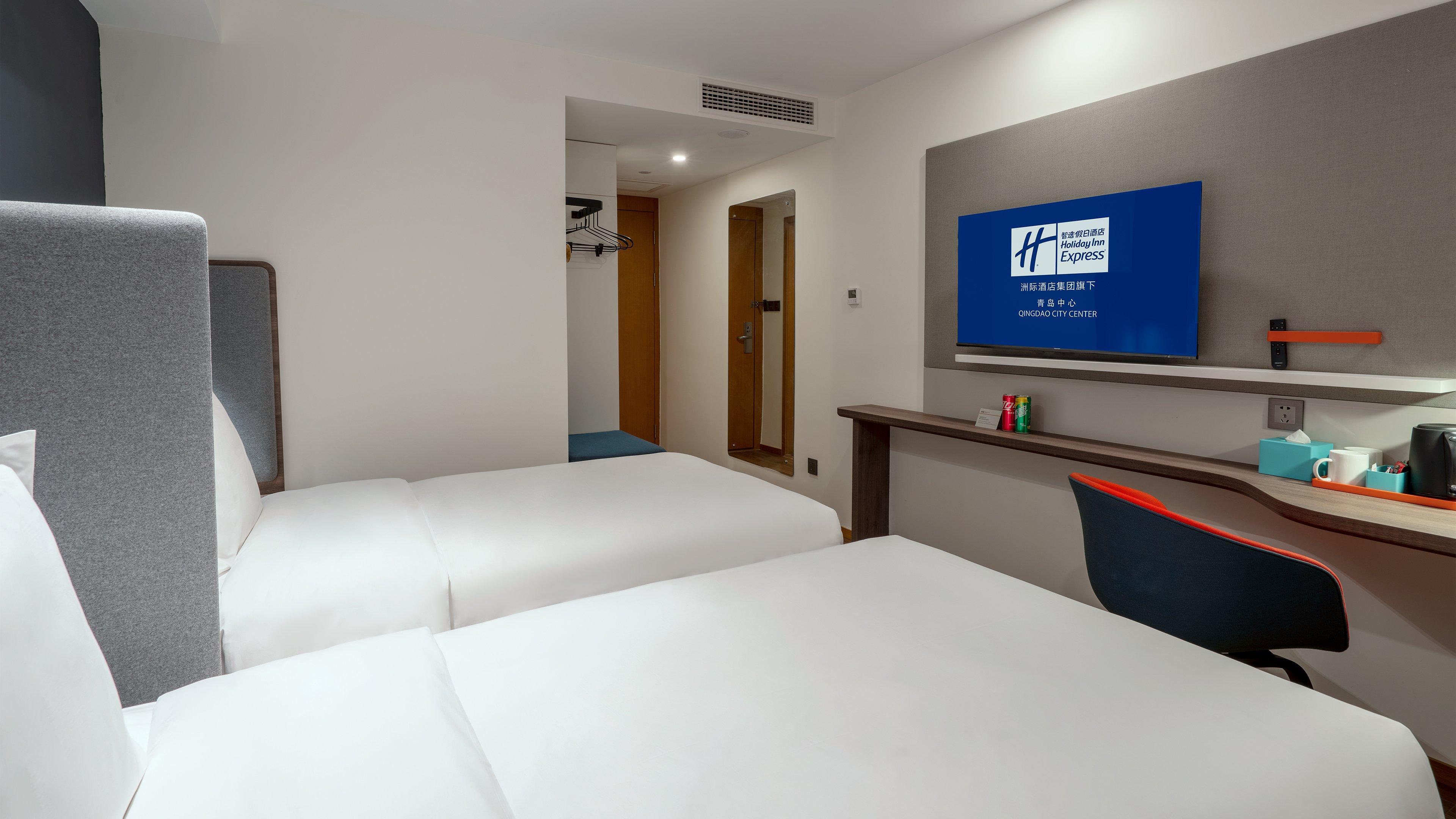 Holiday Inn Express Qingdao City Center By Ihg Exteriör bild