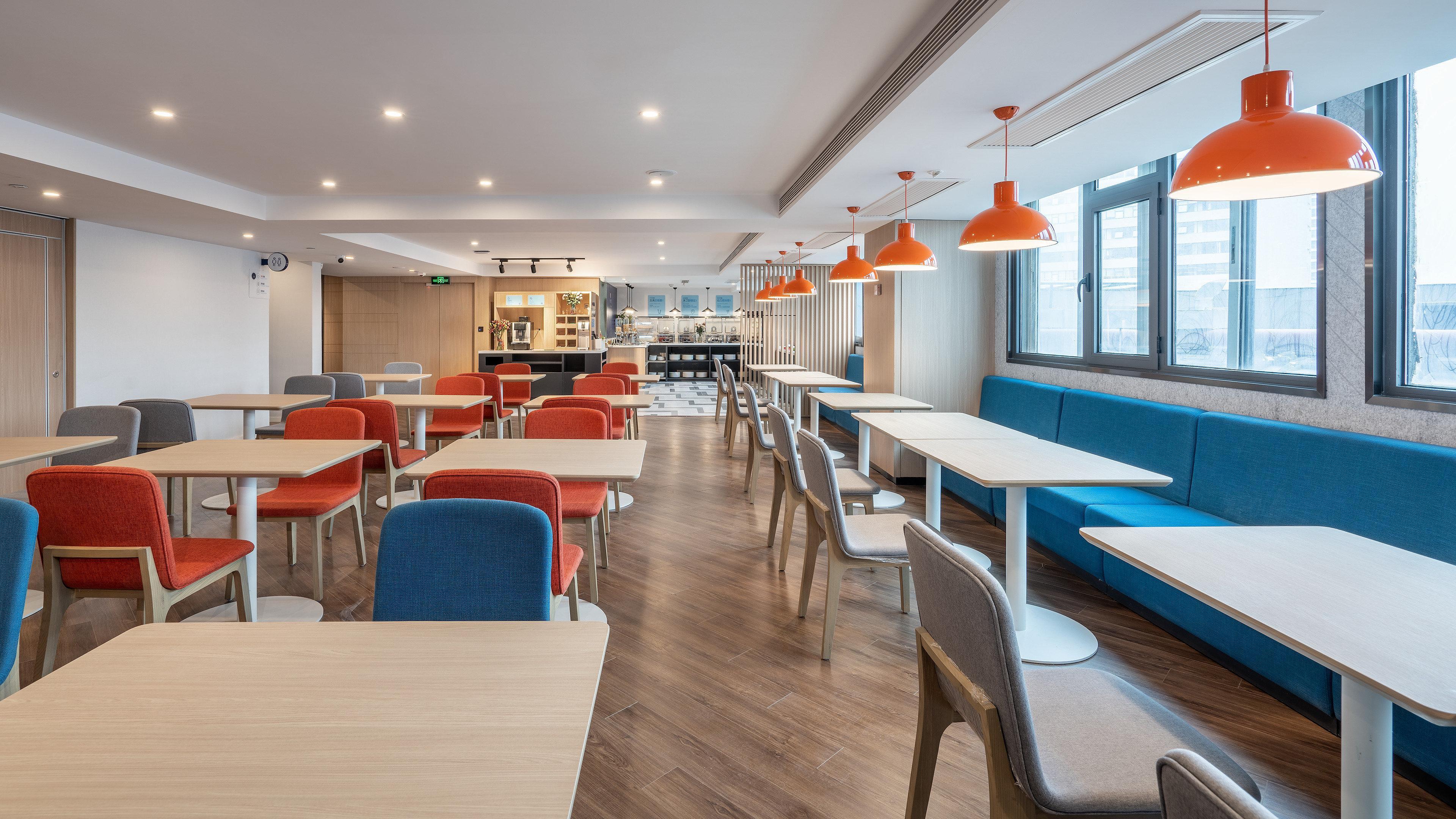 Holiday Inn Express Qingdao City Center By Ihg Exteriör bild